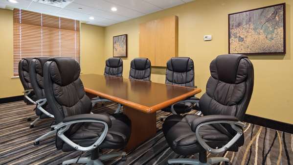  - Best Western Plus Birmingham Inn & Suites