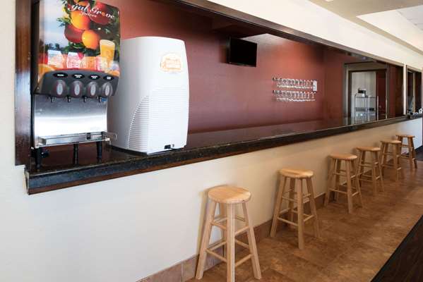 Bar - Ramada Hotel Midtown Spokane - I-90, Exit 281