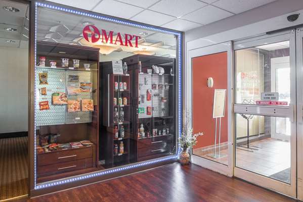  - Ramada Hotel Midtown Spokane - I-90, Exit 281