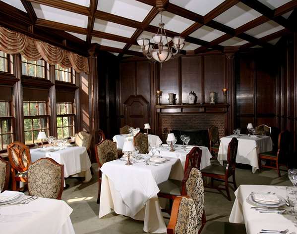 Restaurant - Castle Hill Resort & Spa Proctorsville