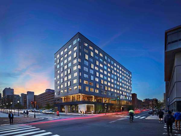 Exterior view - Study at University City Hotel Philadelphia - I-76, Exit 345