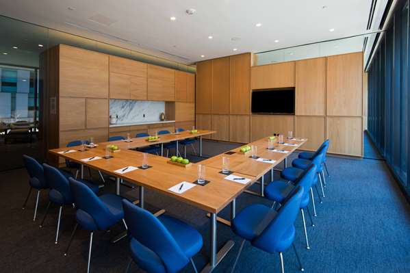 Suite - Study at University City Hotel Philadelphia - I-76, Exit 345