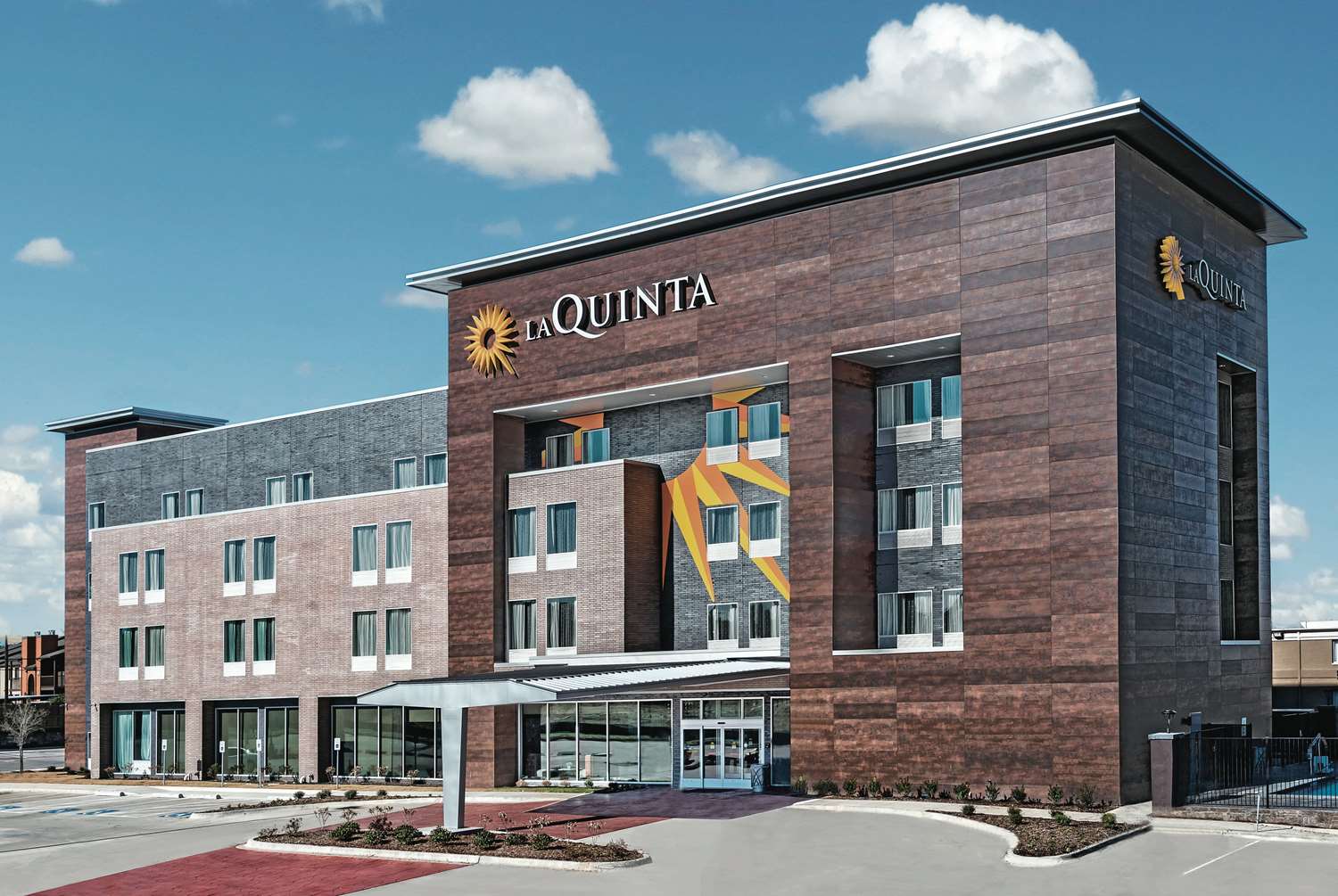 La Quinta Inn & Suites North Grand Prairie, TX See Discounts