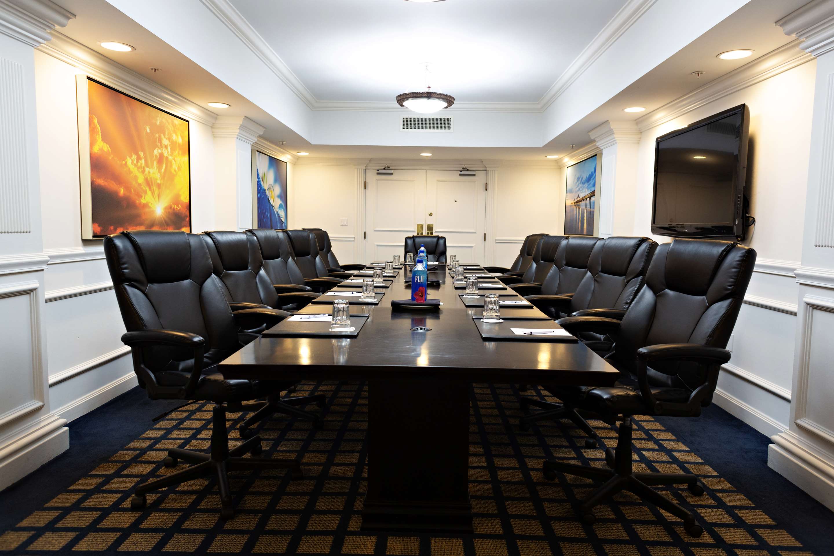 MeetingRoom