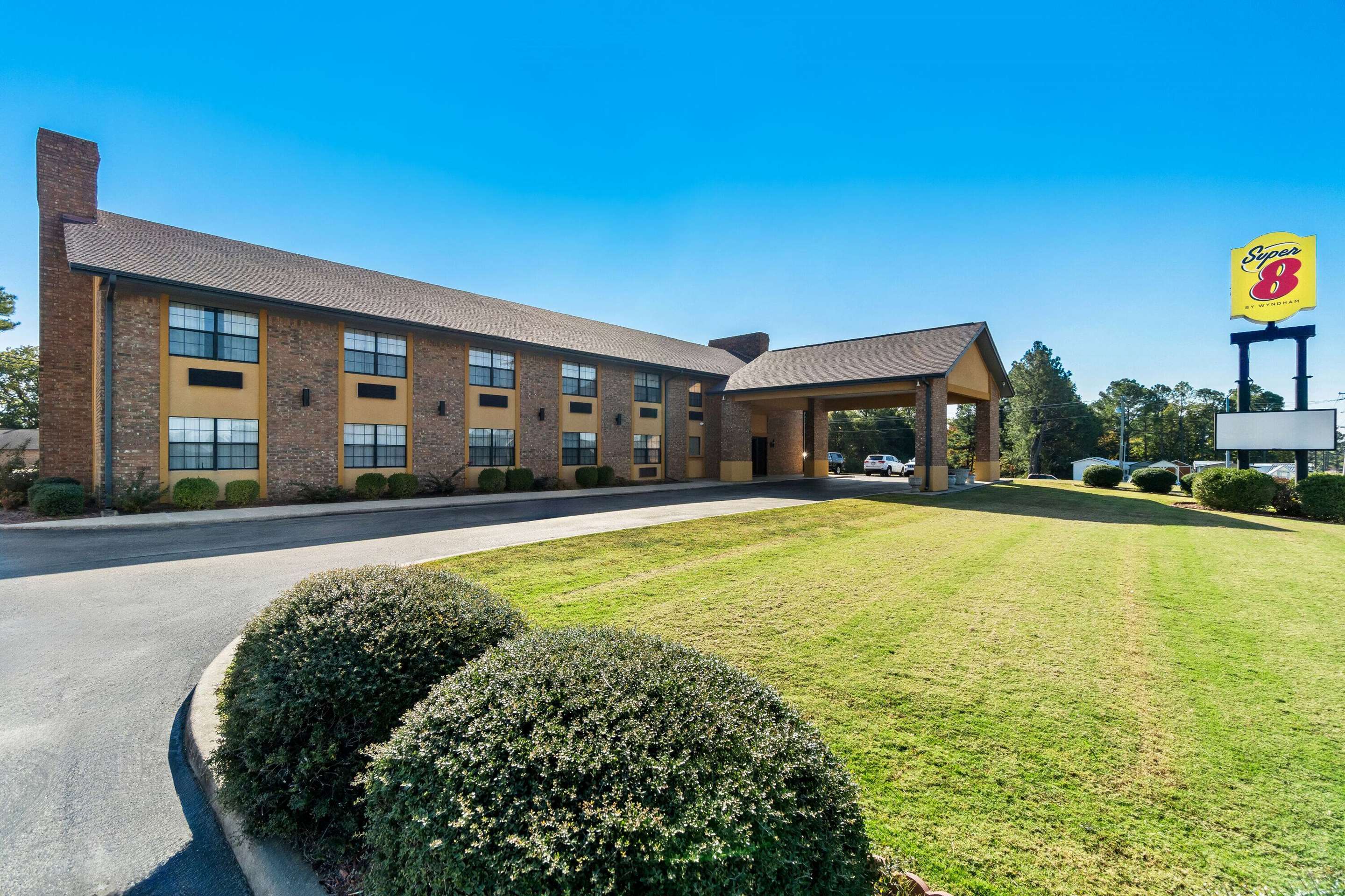 Exterior | Super 8 by Wyndham Paragould