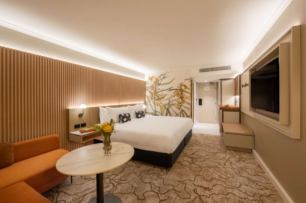 PARKROYAL Parramatta-guestroom-Guest Room,On-Site.jpg