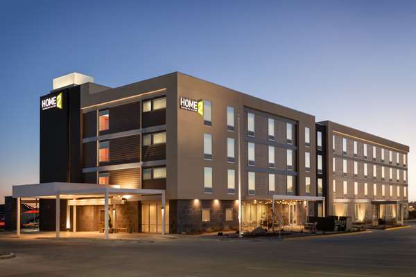 Home2 Suites by Hilton Gillette 7