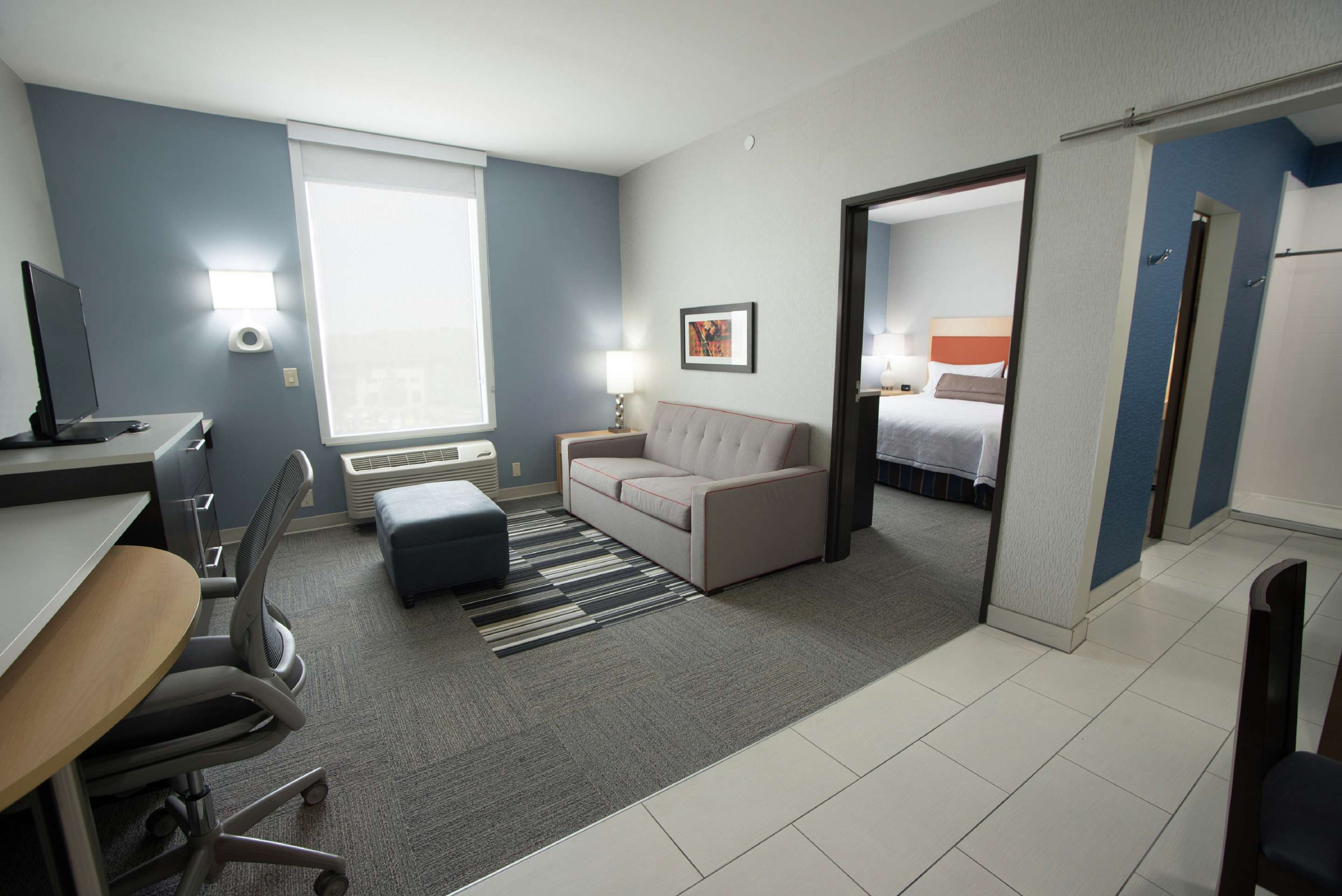 Guest room