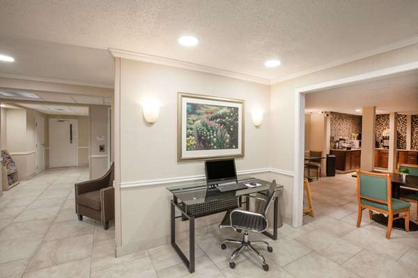 Conference Area - Baymont Inn & Suites Texarkana - I-30, Exit 223