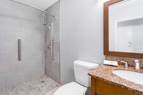  - Wyndham Garden Hotel Greensboro - I-40, Exit 213