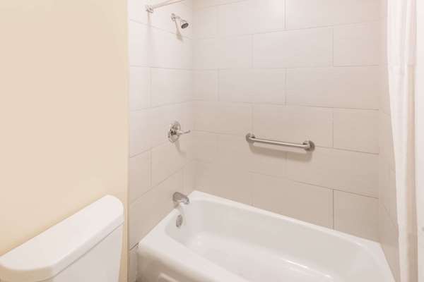  - Days Inn Madison - I-20, Exit 114