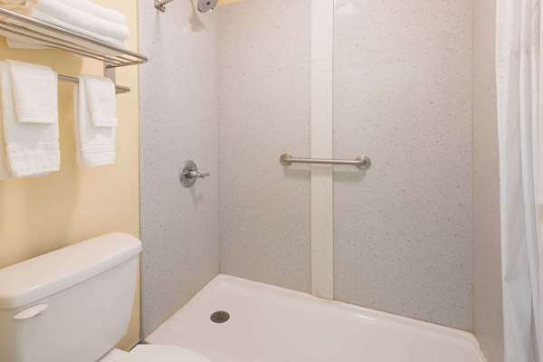  - Days Inn Madison - I-20, Exit 114