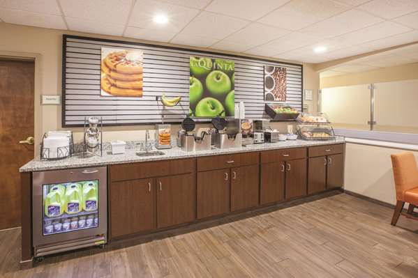  - La Quinta Inn & Suites Mechanicsburg