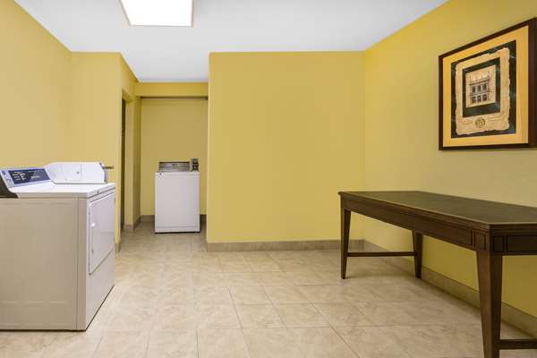Amenities - Days Inn Mocksville - I-40, Exit 170