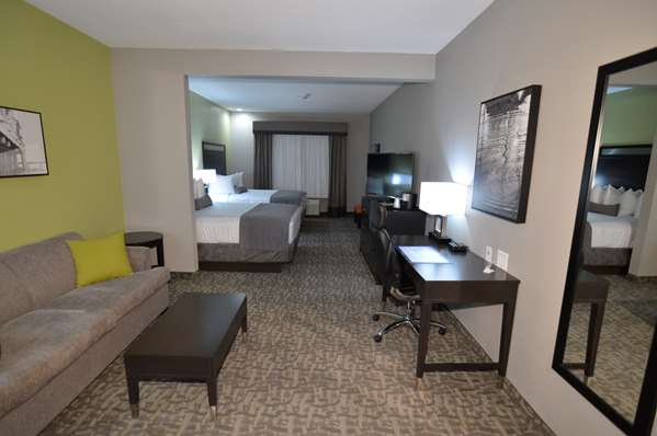 Suite - Best Western Plus Bay City Inn
