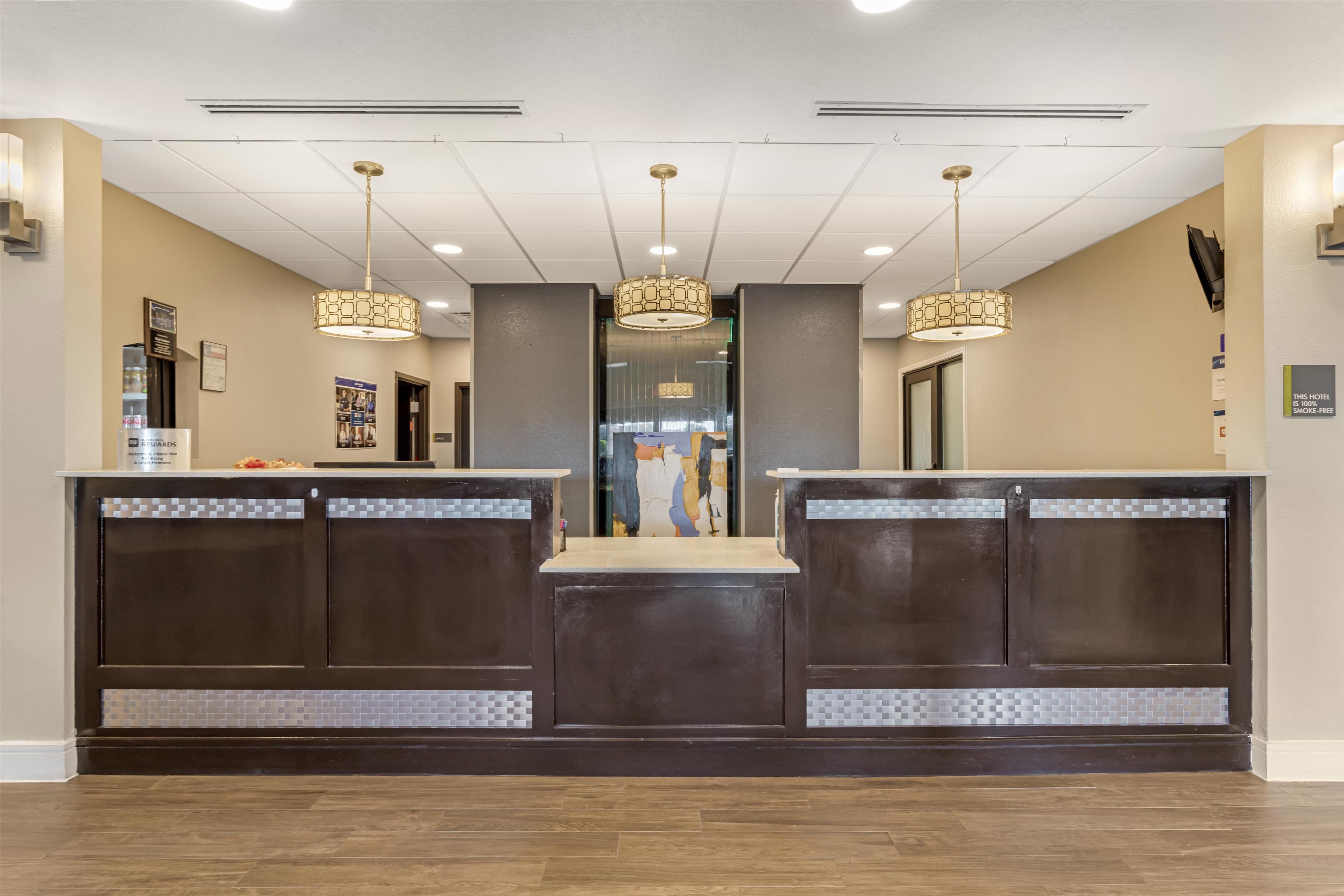 BW BayCity TX Lobby | Best Western Plus Bay City Inn & Suites
