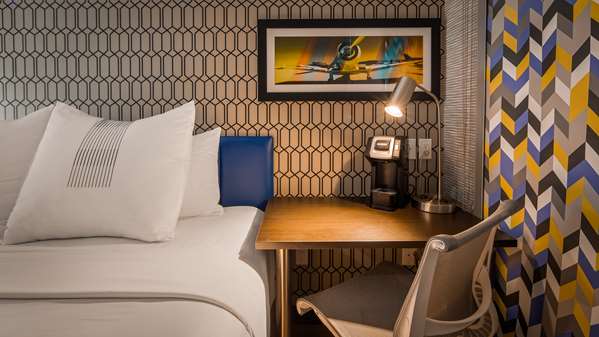  - GLo Best Western Brooklyn Hotel