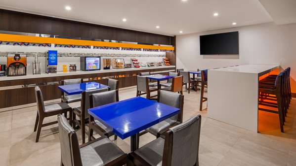 Amenities - GLo Best Western Brooklyn Hotel