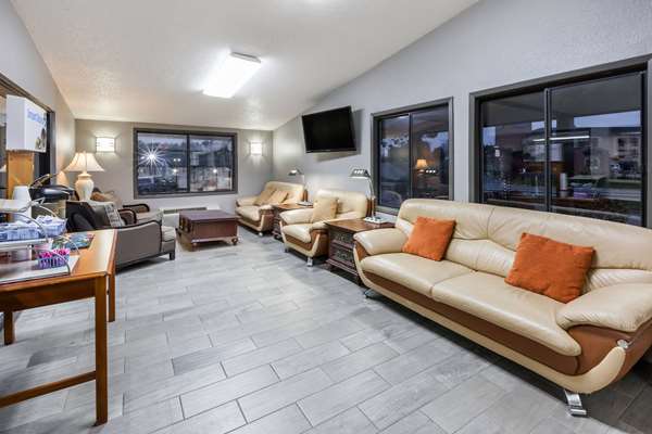  - Knights Inn Flint - I-75, Exit 117