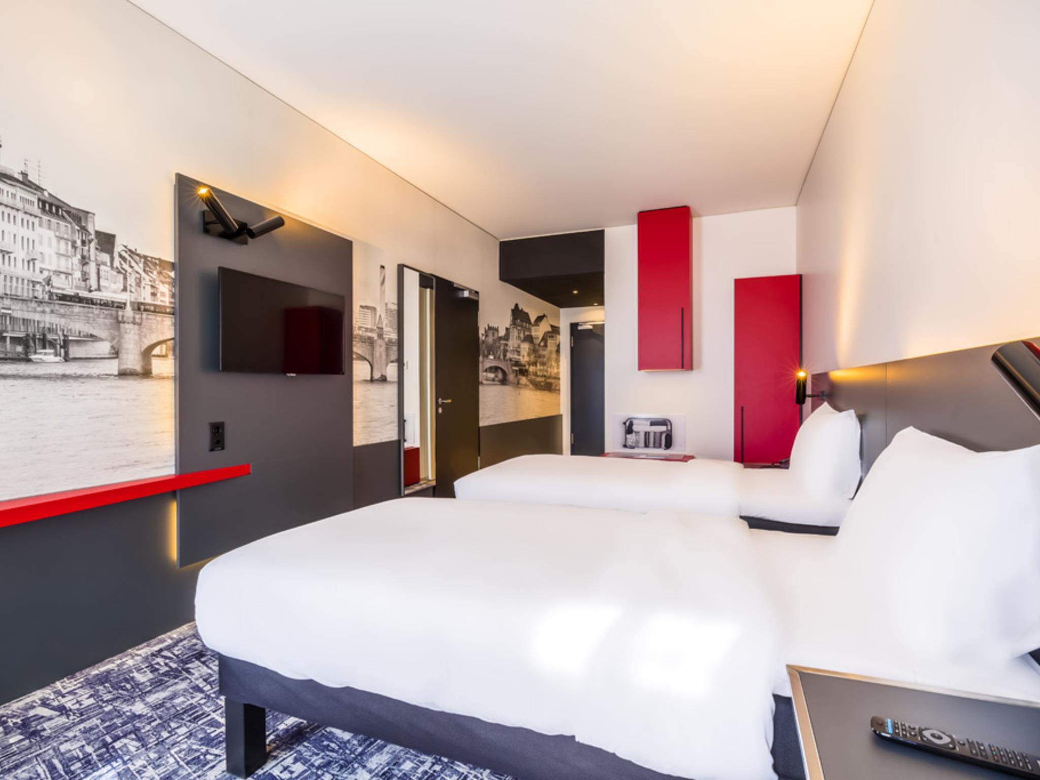 IBIS STYLES BASEL CITY Room Type - Standard Room with twin beds (40 x 79 in