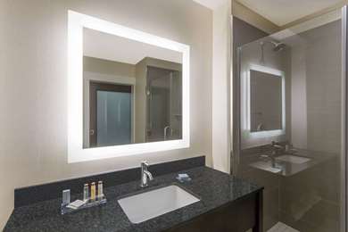 Guest Room,Bathroom,On-Site