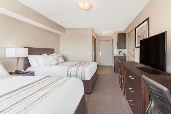  - Ramada Hotel Grassland