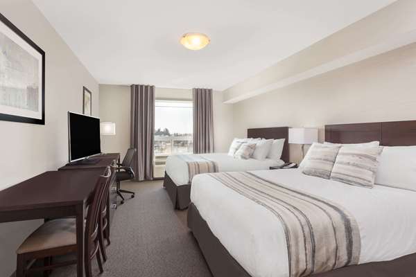  - Ramada Hotel Grassland