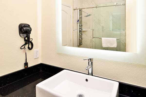  - Americas Best Value Inn Spring