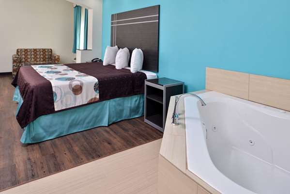 Suite - Americas Best Value Inn Spring