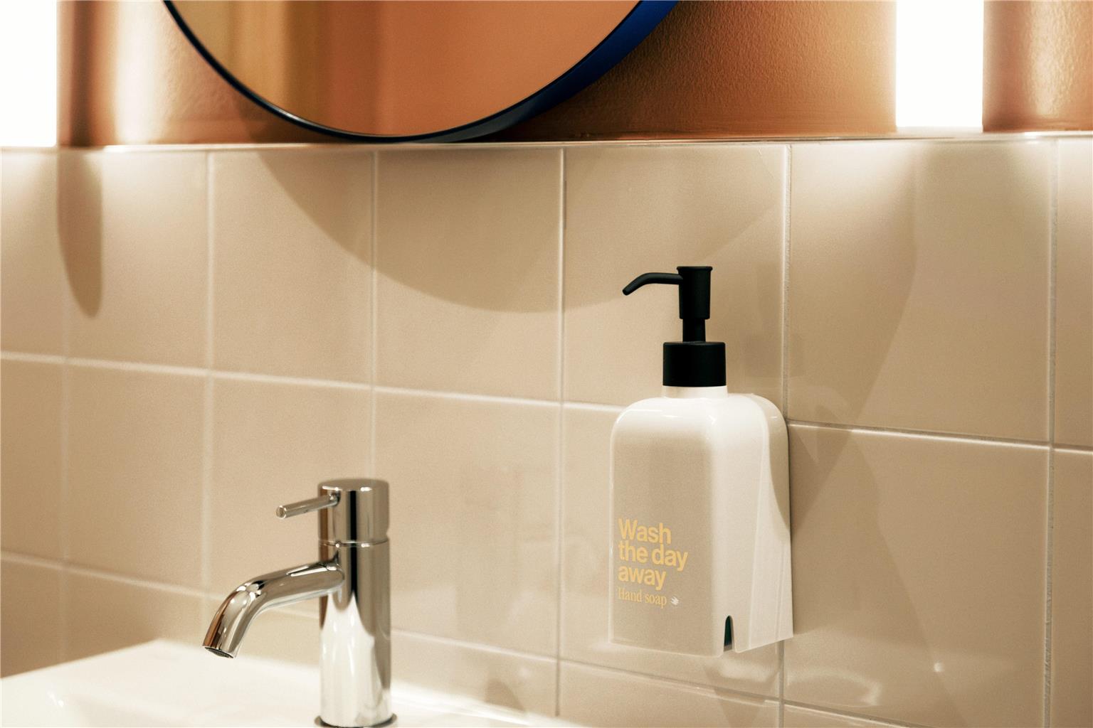SCANDIC GO GRENSEN 20-guestroom-Guest Room,Bathroom,On-Site.jpg