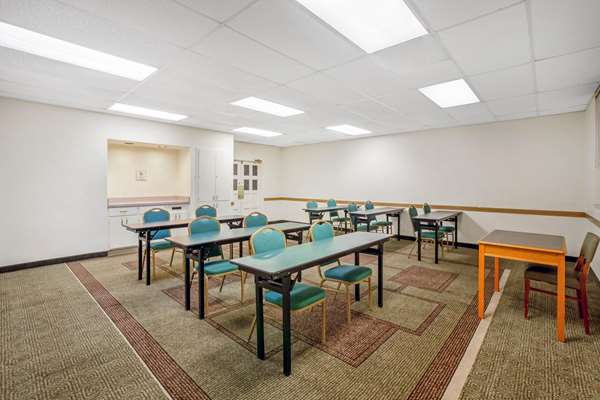  - La Quinta Inn Greenway Plaza Houston