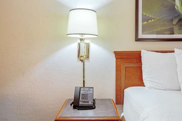  - La Quinta Inn Greenway Plaza Houston