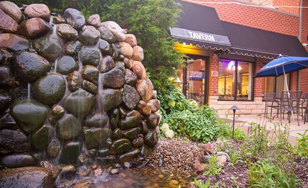  - Parke Regency Hotel & Conference Center Bloomington