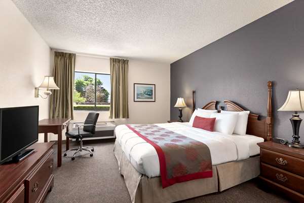  - Ramada Hotel Arcata