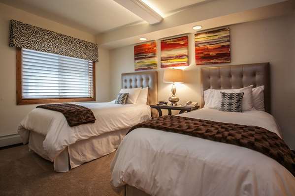  - Antlers at Vail Condos & Conference Center - I-70, Exit 176