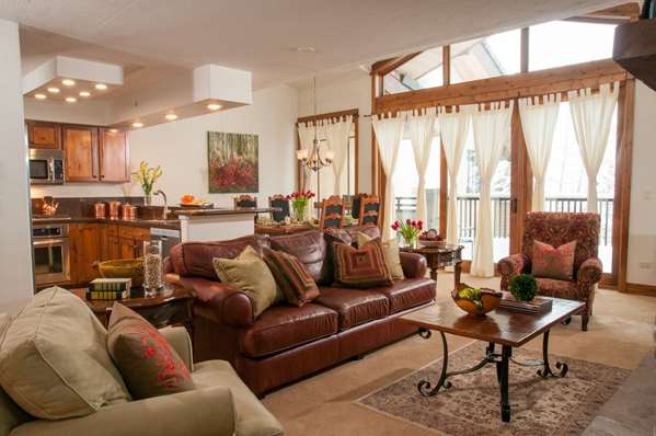  - Antlers at Vail Condos & Conference Center - I-70, Exit 176