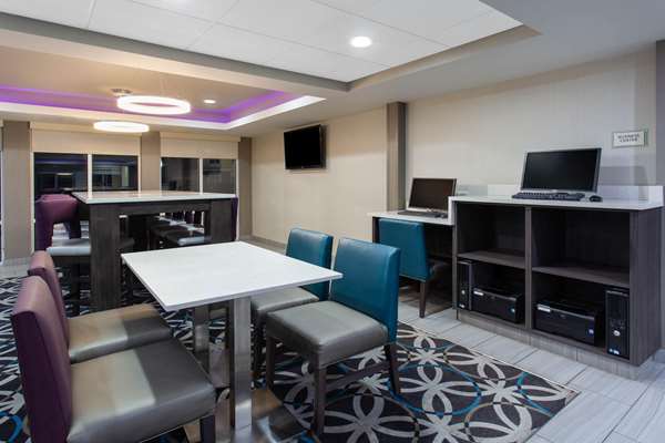 Conference Area - La Quinta Inn & Suites Effingham - I-57 & I-70, Exit 160