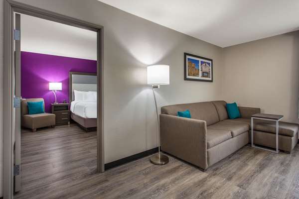 Suite - La Quinta Inn & Suites Effingham - I-57 & I-70, Exit 160