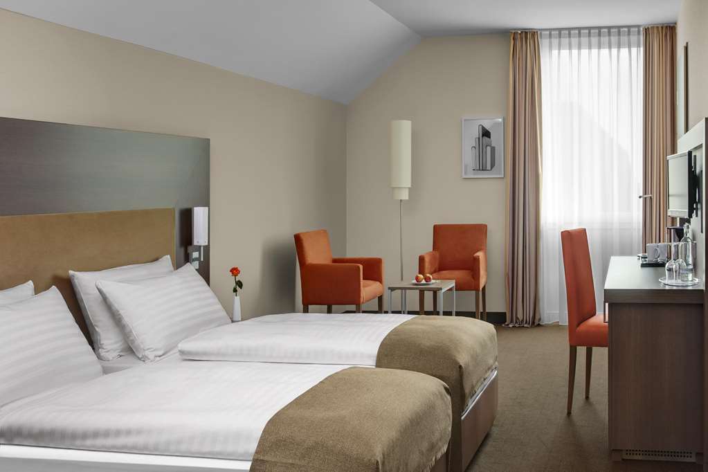 INTERCITYHOTEL DARMSTADT-guestroom-Guest Room,On-Site.jpg