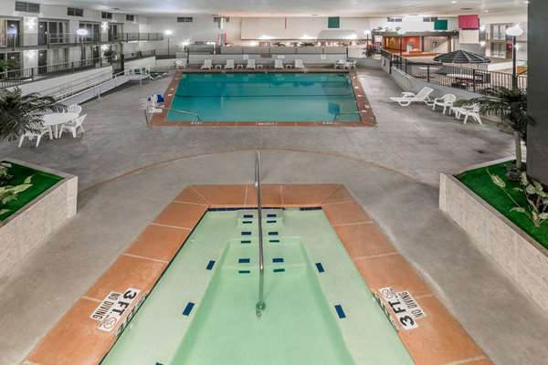 Pool - Ramada Hotel Odessa