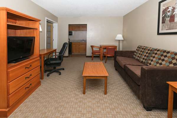  - Ramada Hotel Odessa