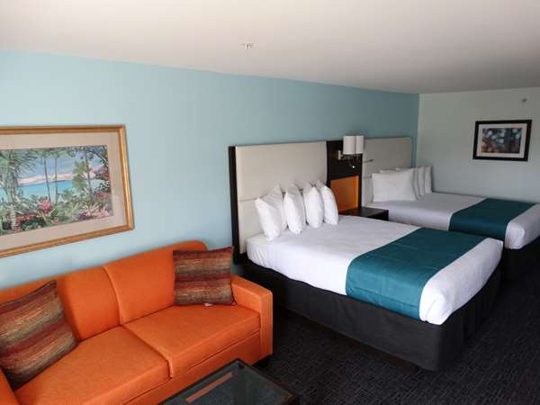 Suite - Best Western Plus Kissimmee-Lake South Inn & Suites