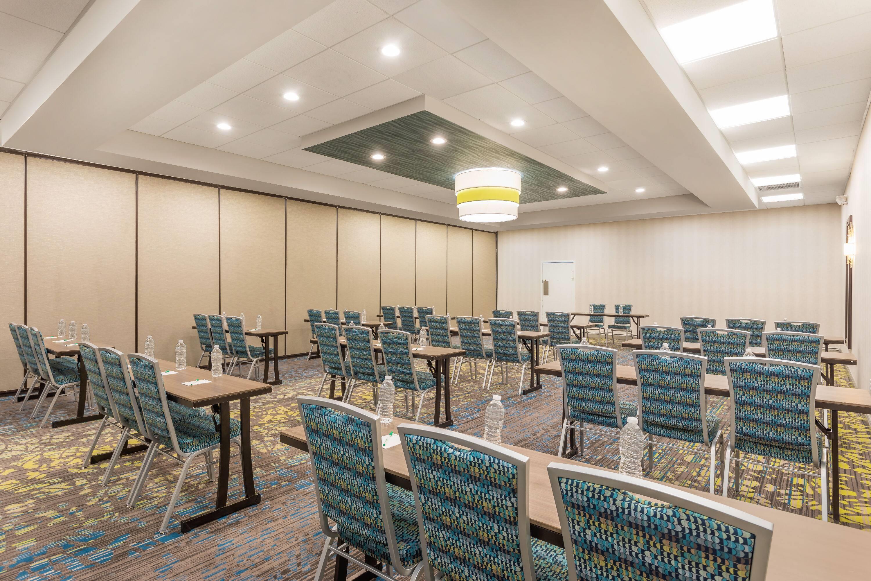 Meeting Room | Wyndham Garden Summerville