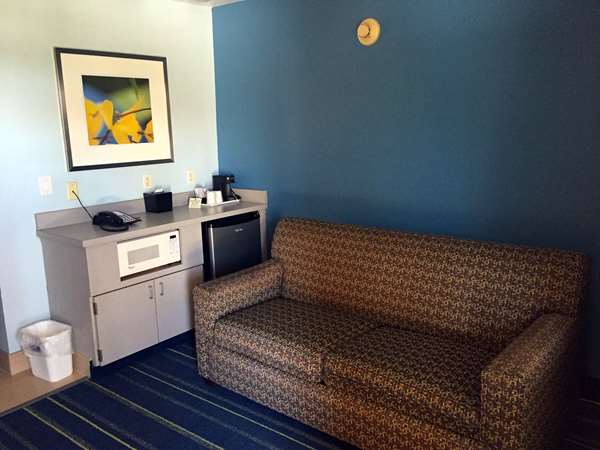  - Americas Best Value Inn Bishop