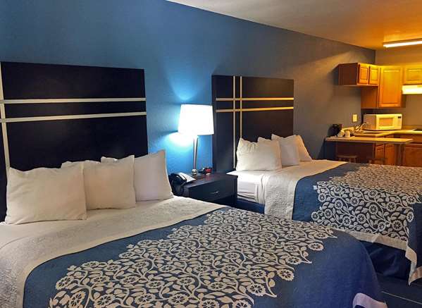 Suite - Americas Best Value Inn Bishop