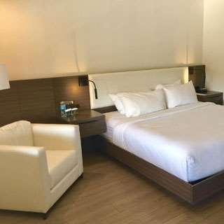  - Nest Hotel Palo Alto