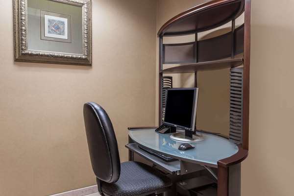 Conference Area - Days Inn Fort Pierce - I-95, Exit 129