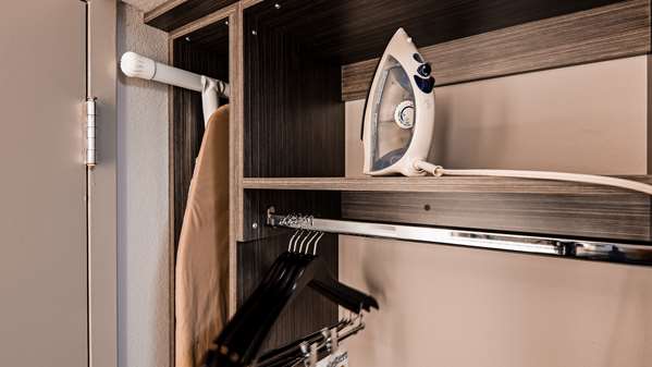  - Best Western Plus Spartanburg Hotel - I-85, Exit 75