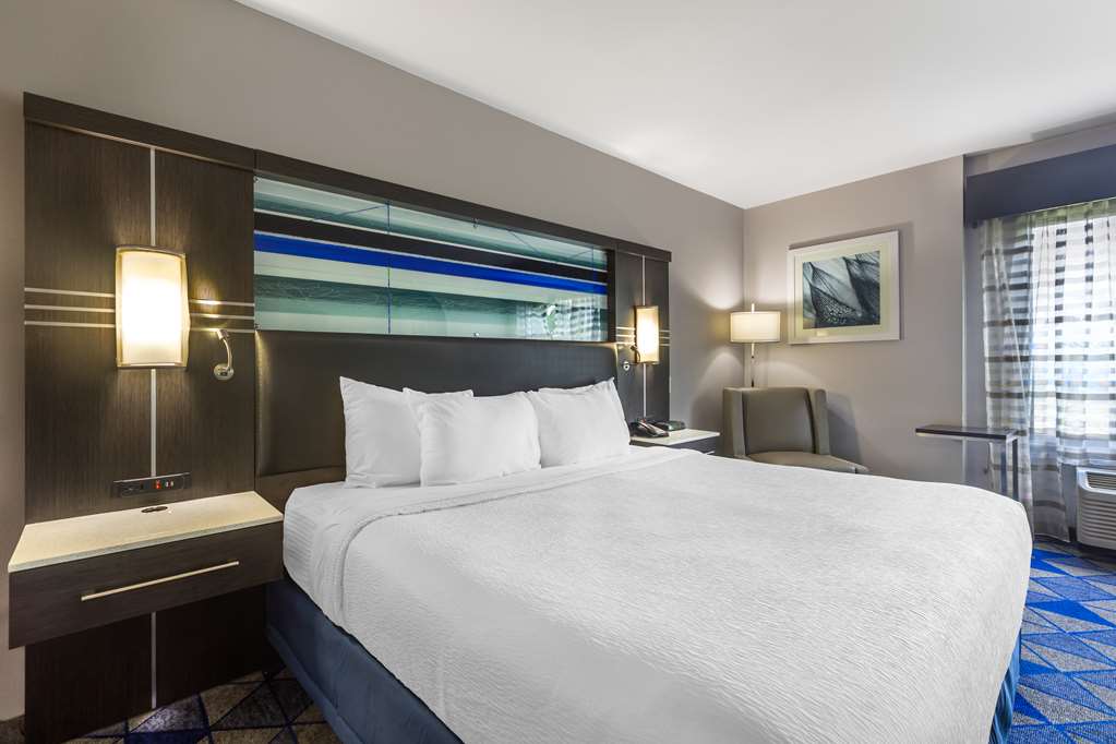Best Western Plus Spartanburg-guestroom-Guest Room,On-Site.jpg