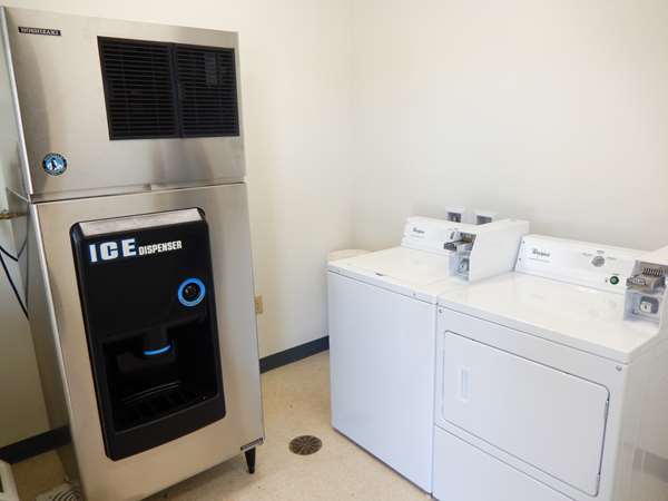  - Studio 6 Extended Stay Hotel Yukon - I-40, Exit 138A & 139B